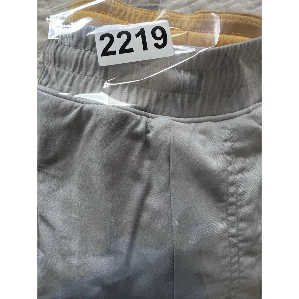 Bird Dogs Shorts Mens Small Gray Yellow Lined Boom for your Boomstick Athletic